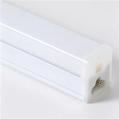 Plava LED letvica